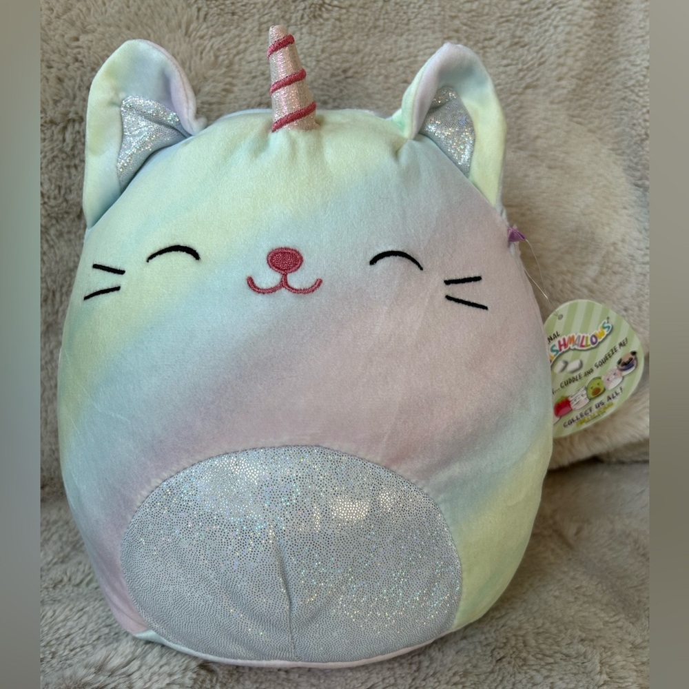 Camilla the Rainbow Caticorn NWT Squishmallow